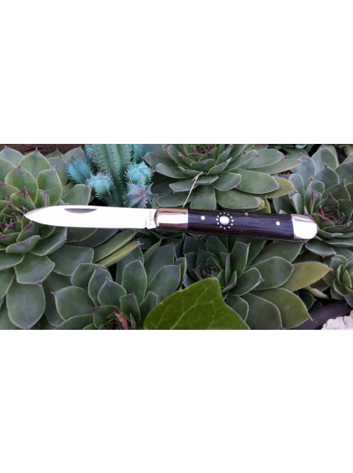 Kis rác bicska wenge fával napkoronggal