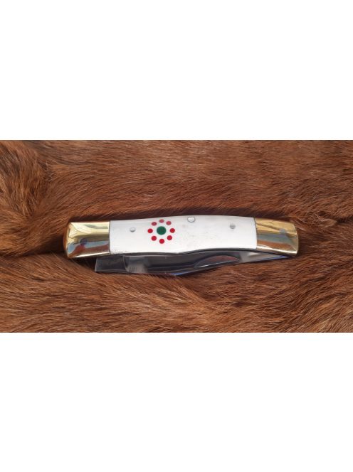 Nagy maskara csiszolt agancs kokárda intarziával