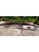 Hátsózáras óriás maskara zsebkés